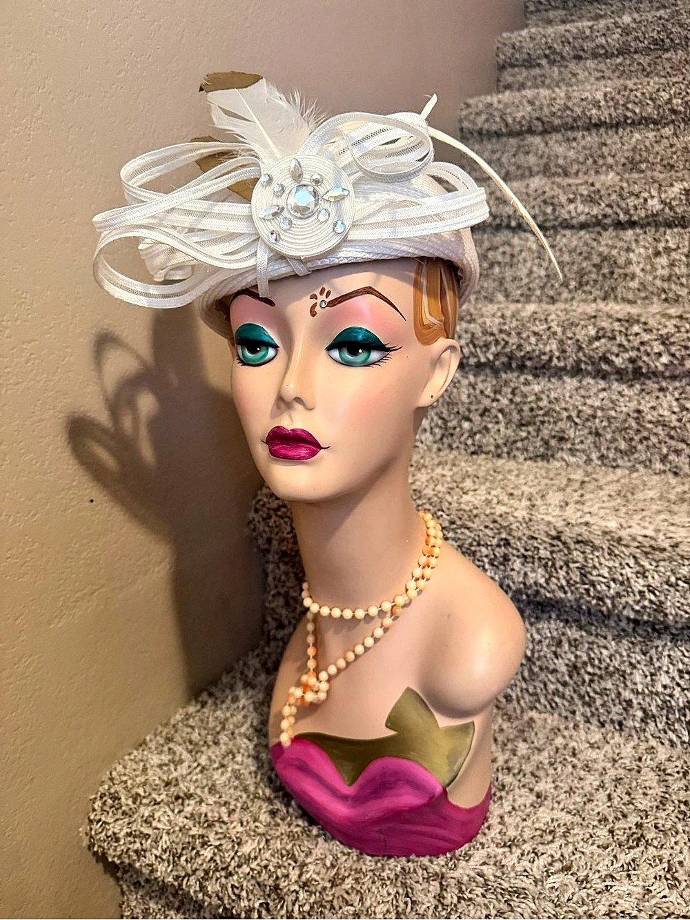 White Feather Fascinator Hat